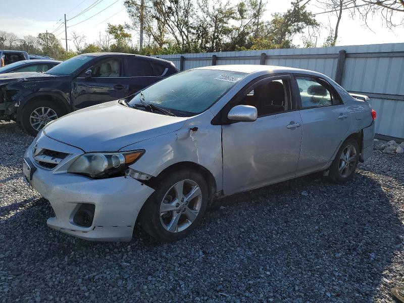 2013 TOYOTA COROLLA BA — VIN 2T1BU4EE1DC102122