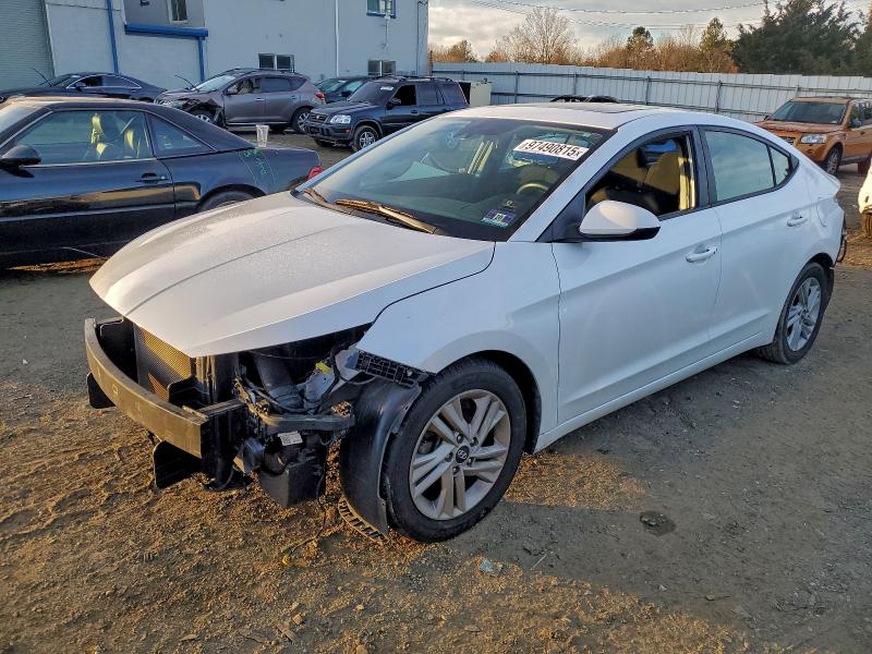 2020 HYUNDAI ELANTRA SE — VIN 5NPD84LF4LH542758