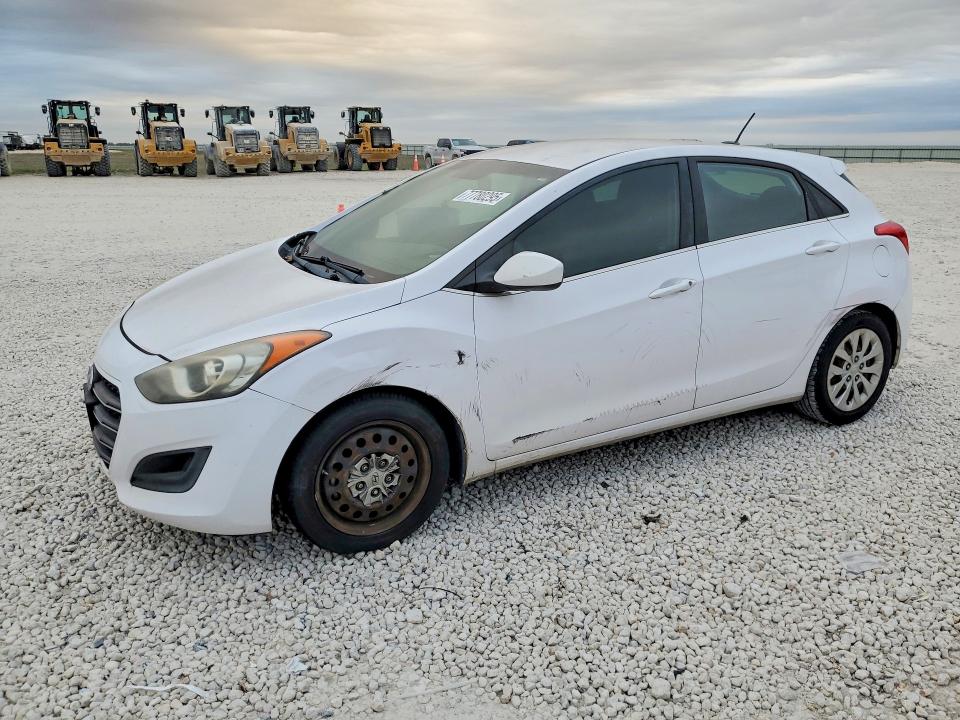 2016 HYUNDAI ELANTRA GT — VIN KMHD35LH1GU252488