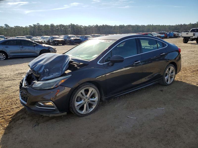 2017 CHEVROLET CRUZE — VIN 1G1BF5SMXH7143697