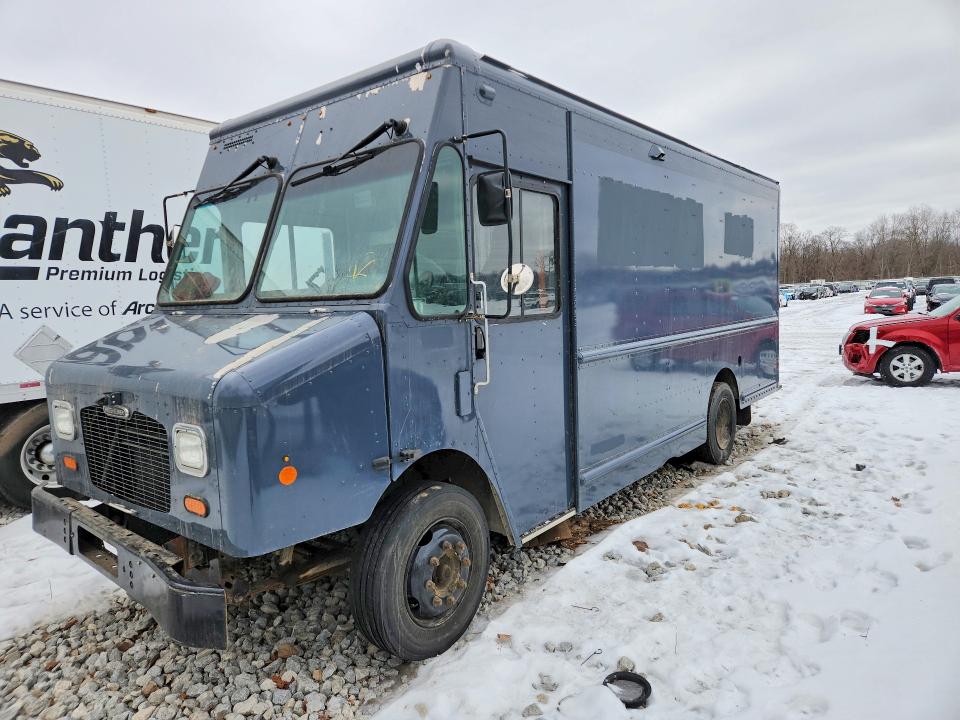 2020 FREIGHTLINER CHASSIS — VIN 4UZAC2EA7LCMH6135