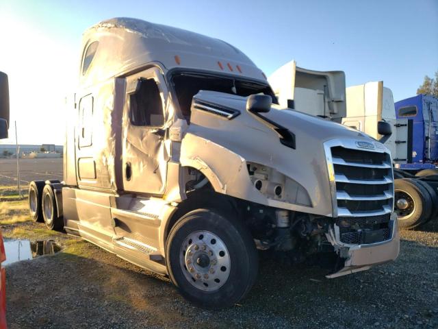 2020 FREIGHTLINER CASCADIA 1 — VIN 3AKJHHDR6LSLG4889