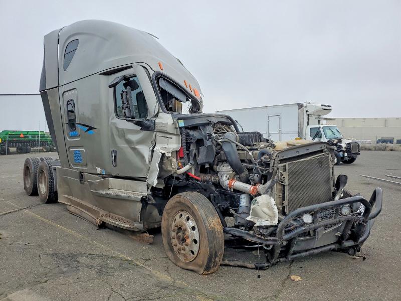 2021 FREIGHTLINER CASCADIA 1 — VIN 3AKJHHDR5MSMC0841