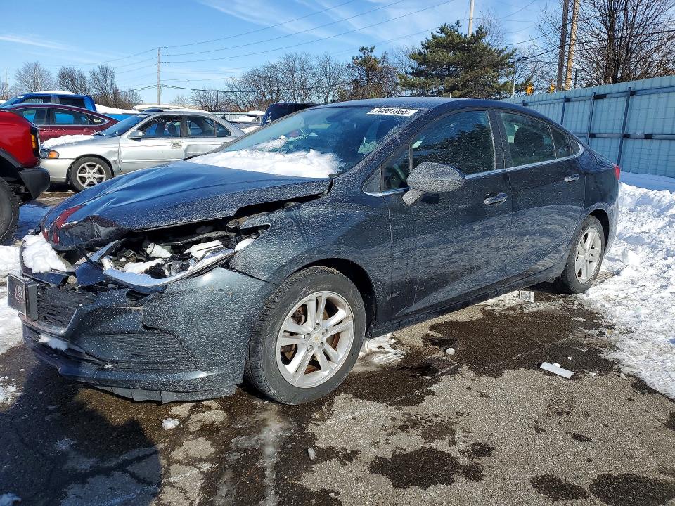 2018 CHEVROLET CRUZE — VIN 1G1BE5SM3J7104023