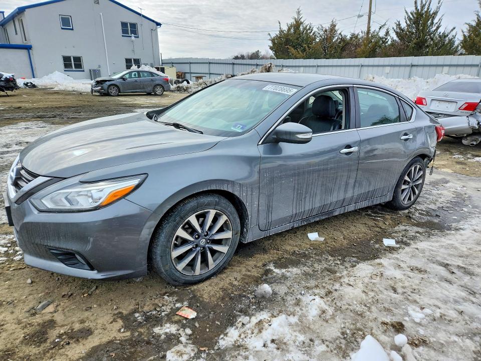2017 NISSAN ALTIMA — VIN 1N4AL3AP0HC188690