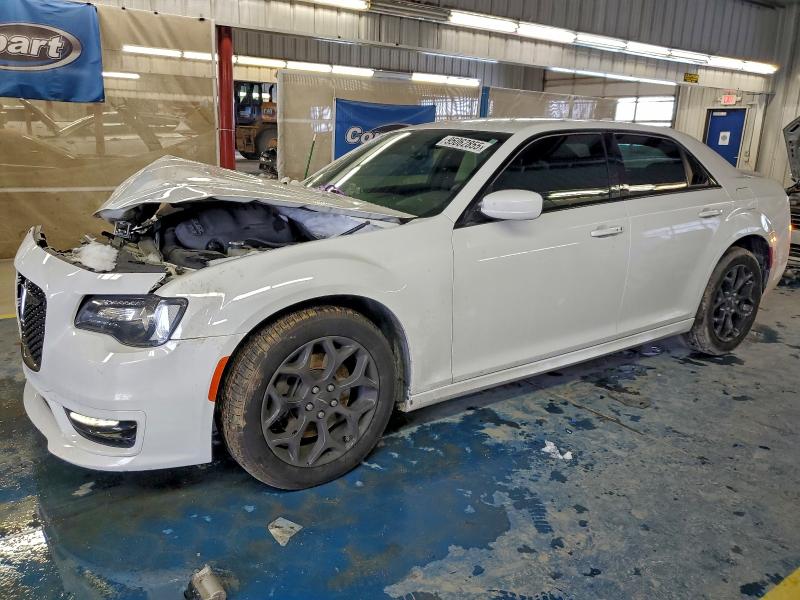2019 CHRYSLER 300 S — VIN 2C3CCAGG6KH602465