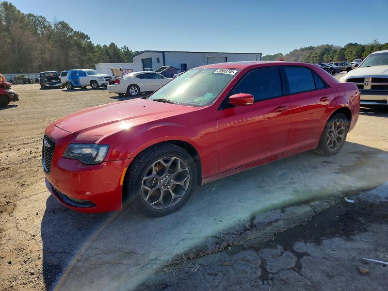 2015 CHRYSLER 300 S — VIN 2C3CCAGG8FH876496