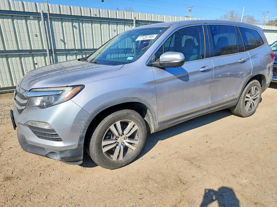 2018 HONDA PILOT — VIN 5FNYF5H33JB020131