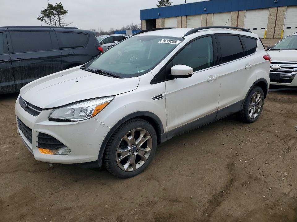 2016 FORD ESCAPE — VIN 1FMCU0GX1GUB95447