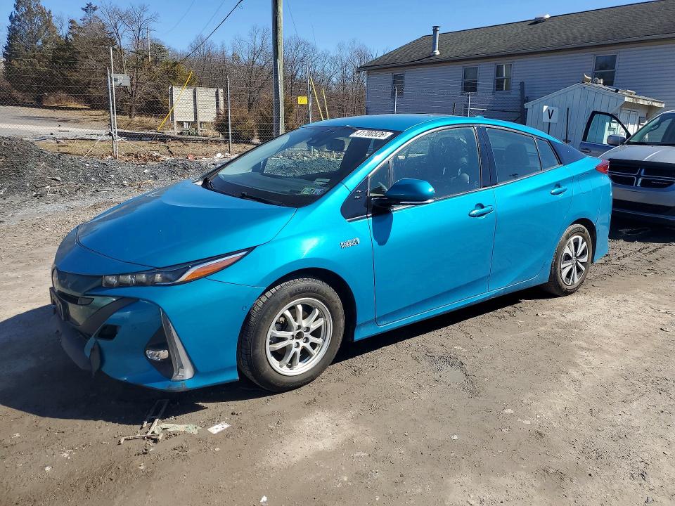 2017 TOYOTA PRIUS PRIME — VIN JTDKARFP1H3011081