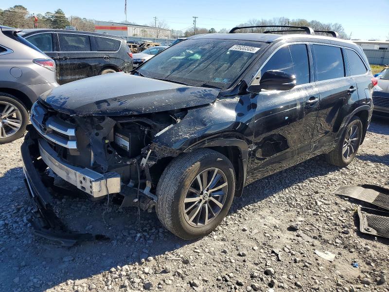 2018 TOYOTA HIGHLANDER — VIN 5TDJZRFH1JS887733