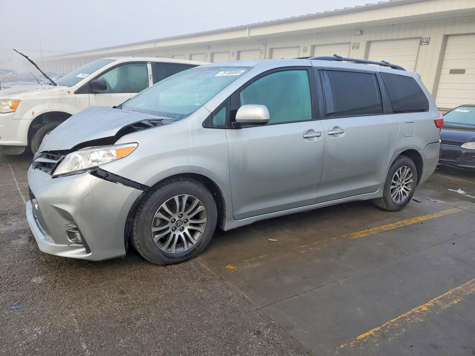 2020 TOYOTA SIENNA — VIN 5TDYZ3DC0LS049733