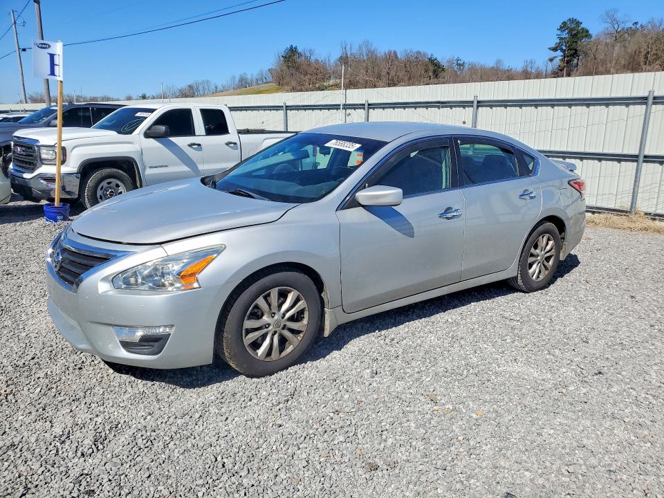 2015 NISSAN ALTIMA 2.5 — VIN 1N4AL3AP1FC132979