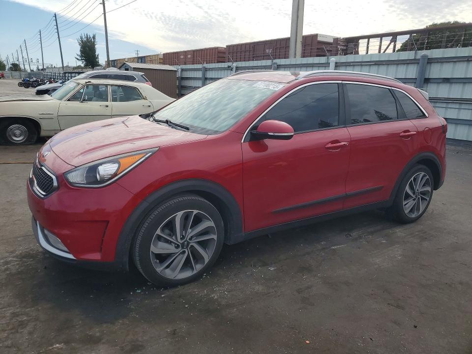 2018 KIA NIRO TOURI — VIN KNDCE3LC5J5121567