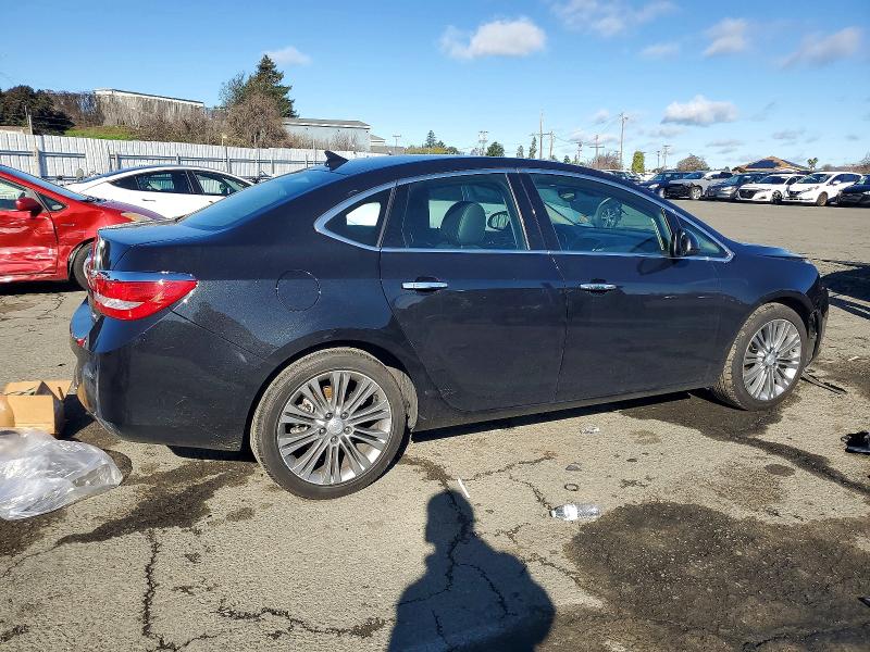 1G4PS5SKXE4120758