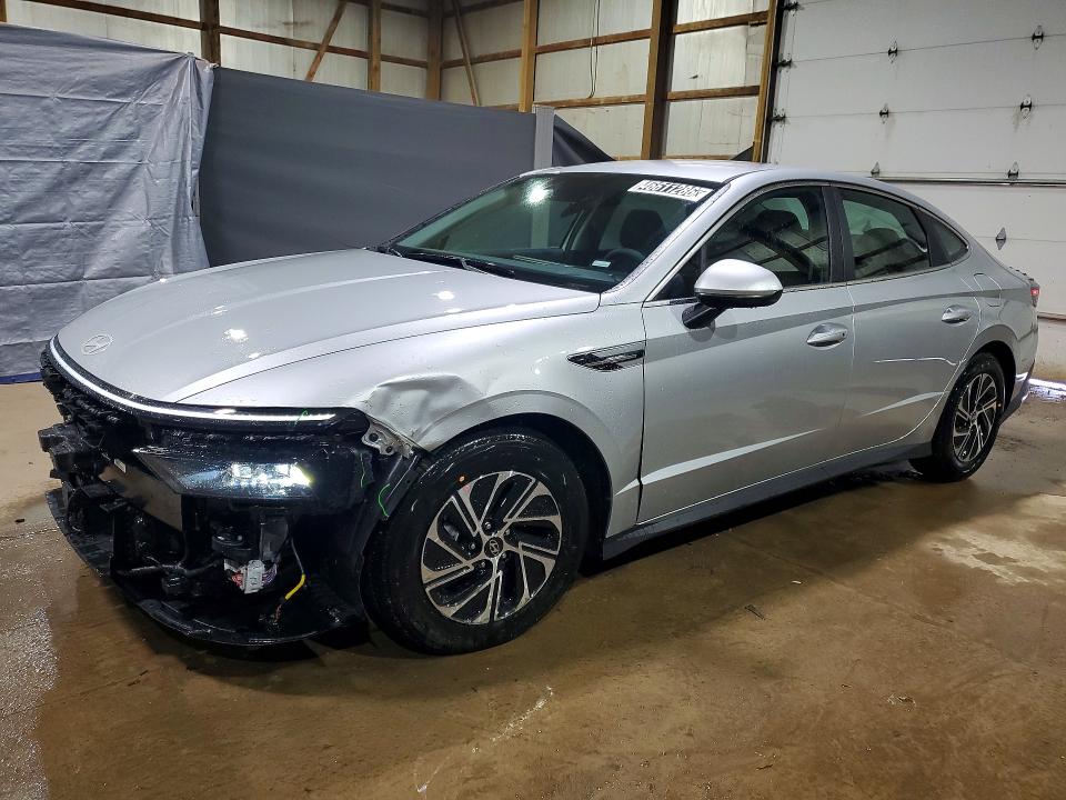 2026 HYUNDAI SONATA HYBRID — VIN KMHL24JJ6TA152400