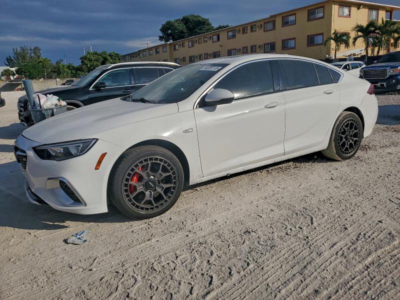 2018 BUICK REGAL — VIN W04GS6SS6J1110311