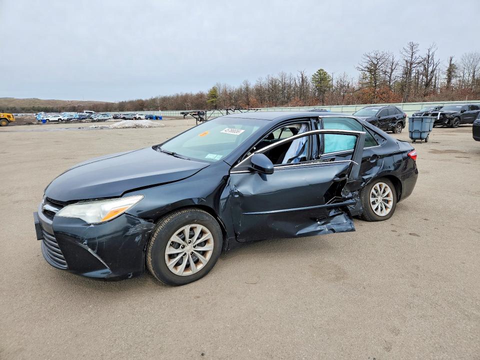2015 TOYOTA CAMRY — VIN 4T1BF1FK0FU077616