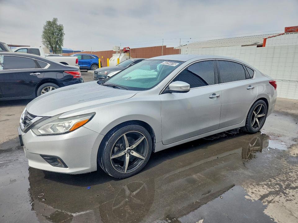 2018 NISSAN ALTIMA — VIN 1N4AL3AP3JC173526
