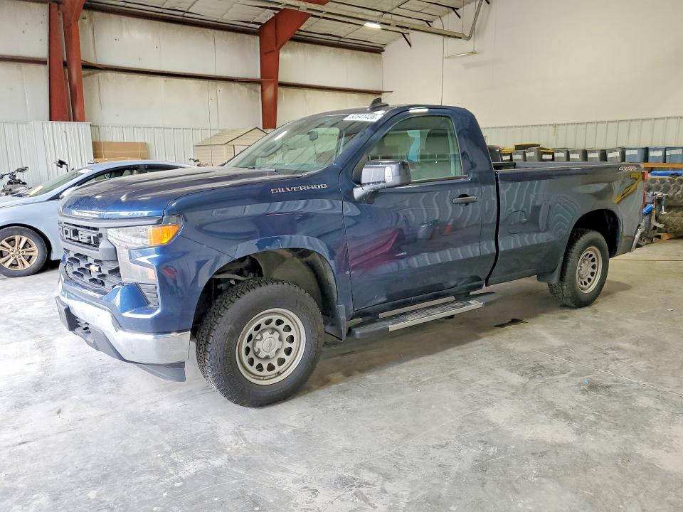 2022 CHEVROLET SILVERADO — VIN 3GCNDAED0NG668136