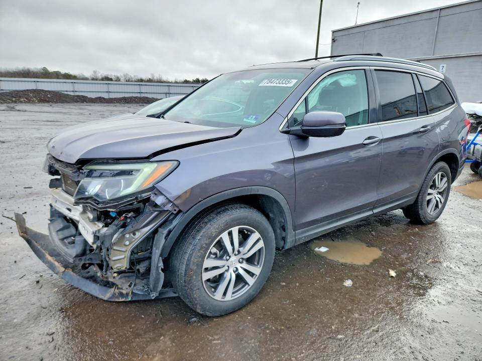2017 HONDA PILOT — VIN 5FNYF6H56HB018147