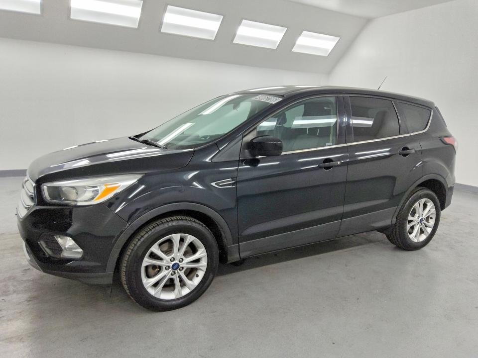 2017 FORD ESCAPE — VIN 1FMCU0G98HUC03403