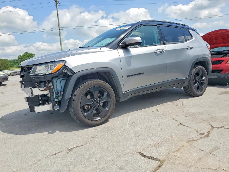 2018 JEEP COMPASS — VIN 3C4NJDBB4JT298694