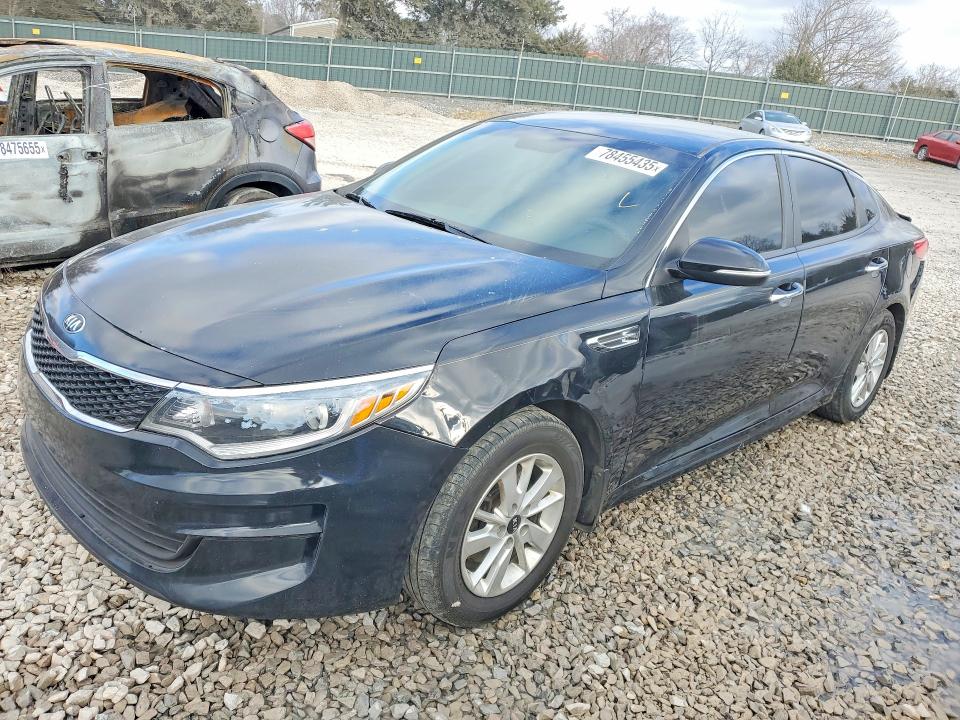 2016 KIA OPTIMA — VIN 5XXGT4L33GG109130