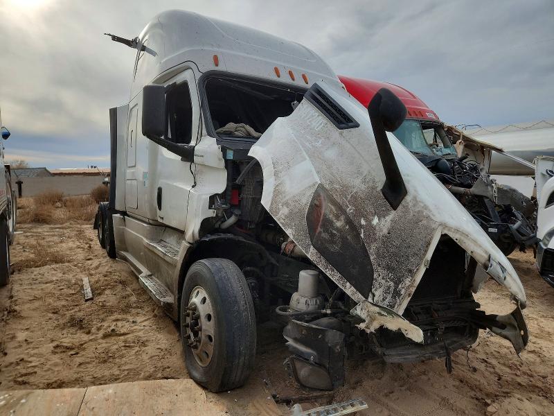 2018 FREIGHTLINER CASCADIA 1 — VIN 3AKJHHDR0JSJV3222