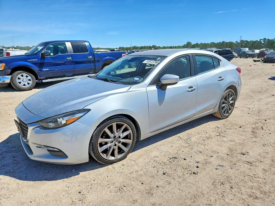 2018 MAZDA 3 — VIN 3MZBN1V30JM254645
