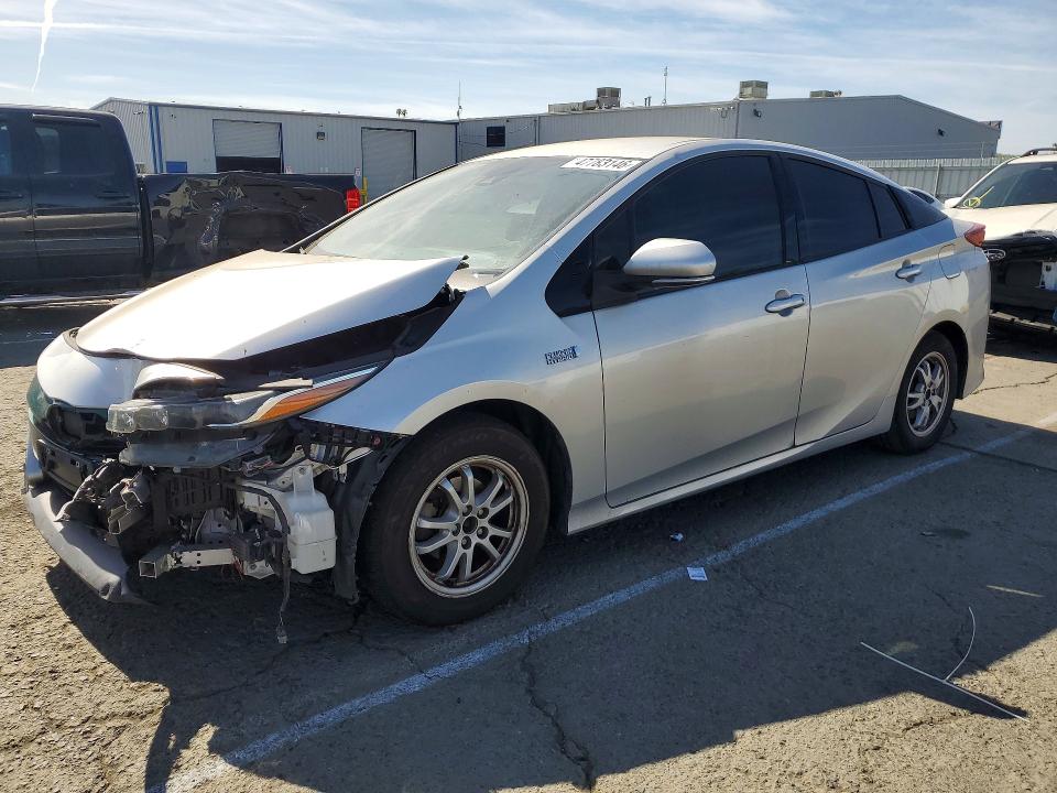 2018 TOYOTA PRIUS PRIME — VIN JTDKARFP2J3094848