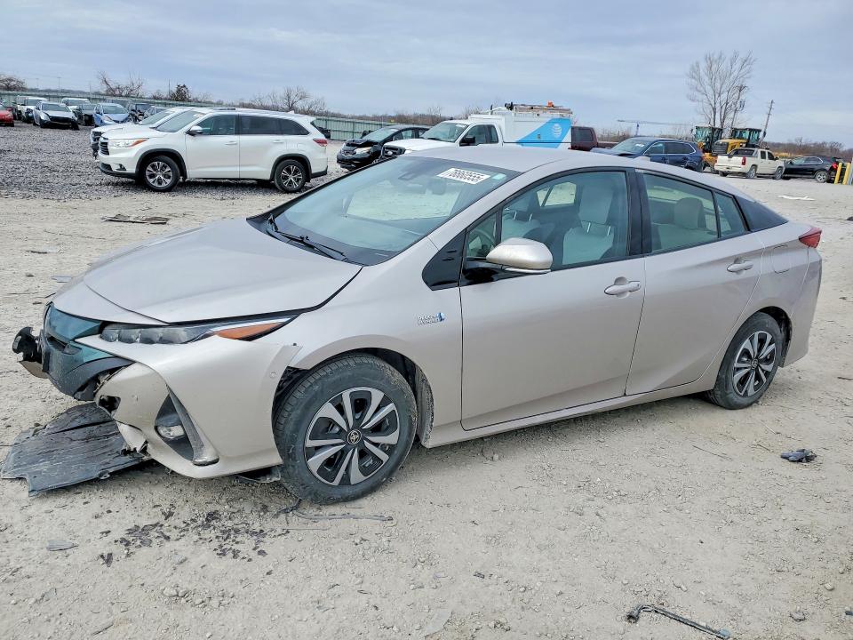 2018 TOYOTA PRIUS PRIME — VIN JTDKARFP6J3072626