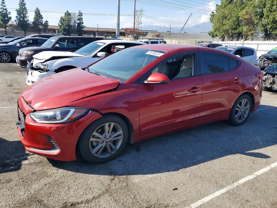2017 HYUNDAI ELANTRA SE — VIN 5NPD84LF8HH141107
