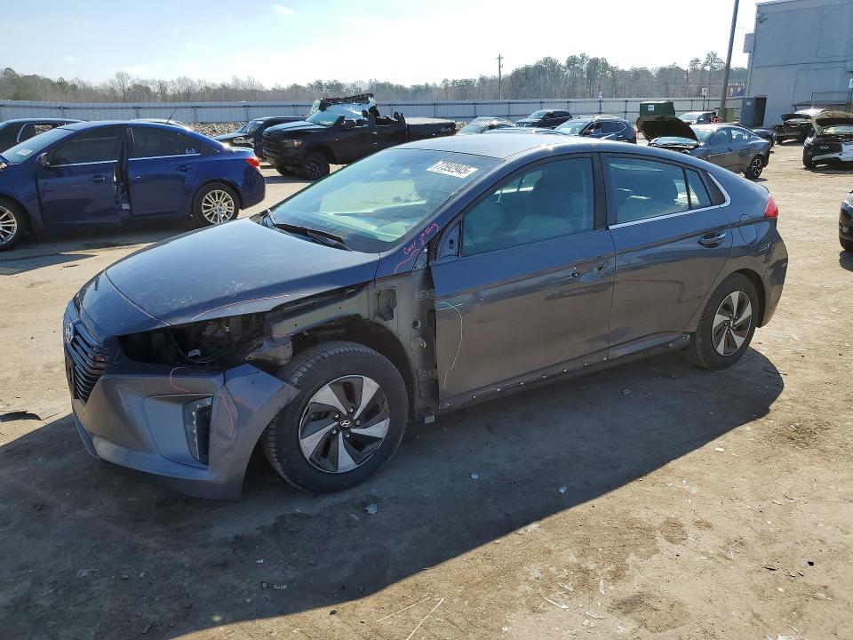 2017 HYUNDAI IONIQ HYBRID — VIN KMHC75LC8HU035347