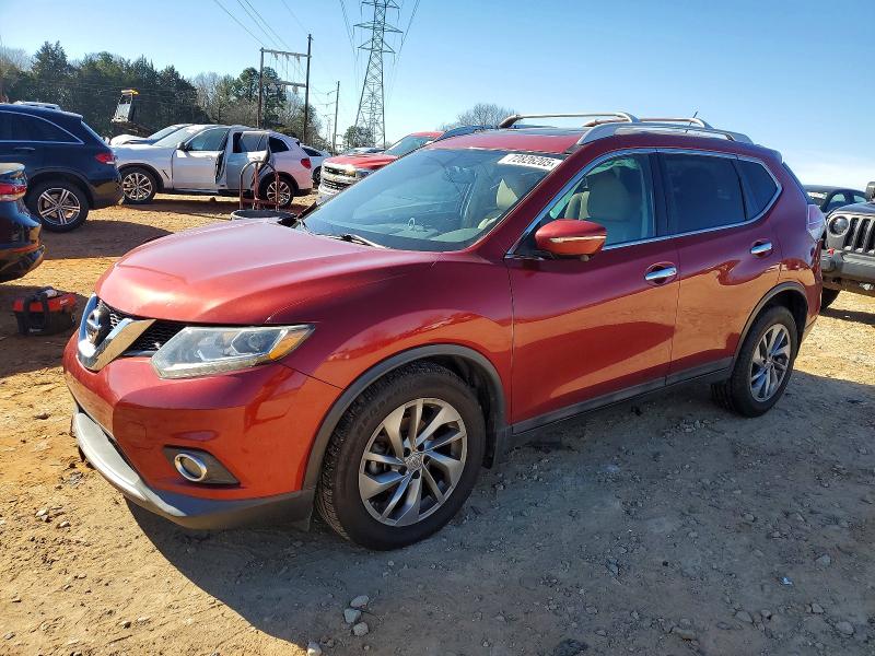2015 NISSAN ROGUE S — VIN 5N1AT2MT2FC809949