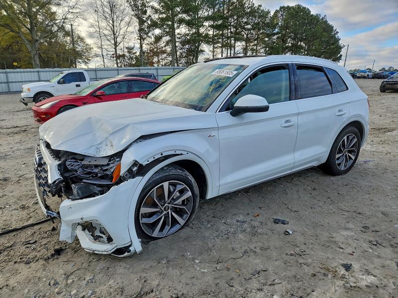 2023 AUDI Q5 PREMIUM — VIN WA1EAAFYXP2173832
