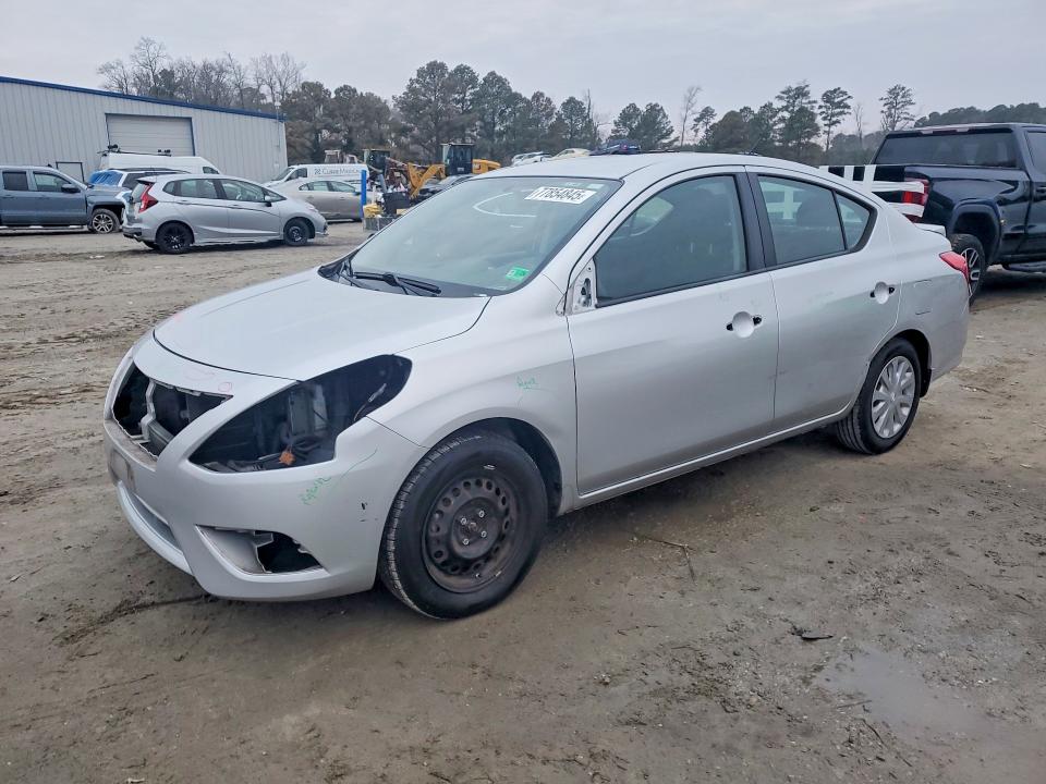2015 NISSAN VERSA — VIN 3N1CN7AP2FL959448