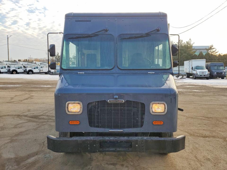 4UZAC2EA3LCMK2934