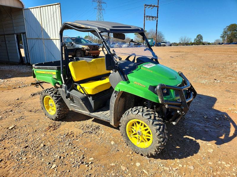 2020 JOHN DEERE XUV590M — VIN 1M0590MAELM032518