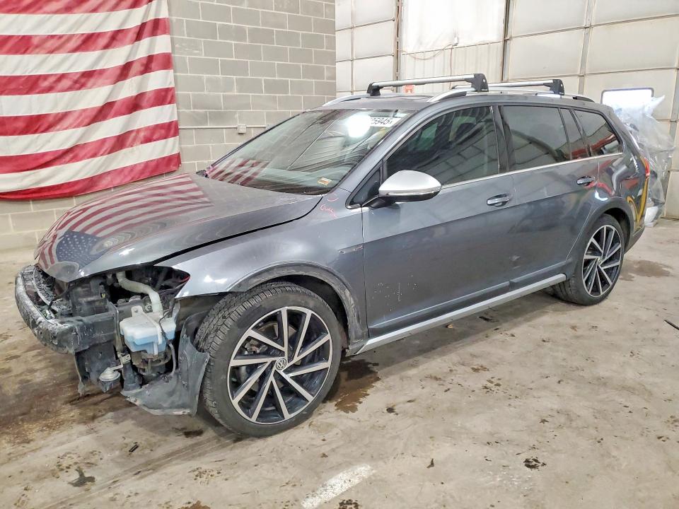 2017 VOLKSWAGEN GOLF ALLTRACK — VIN 3VWH17AU6HM526214