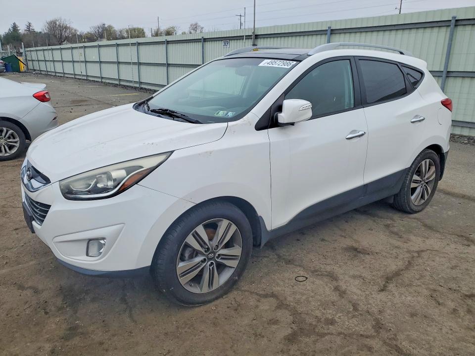 2015 HYUNDAI TUCSON — VIN KM8JU3AG2FU091484