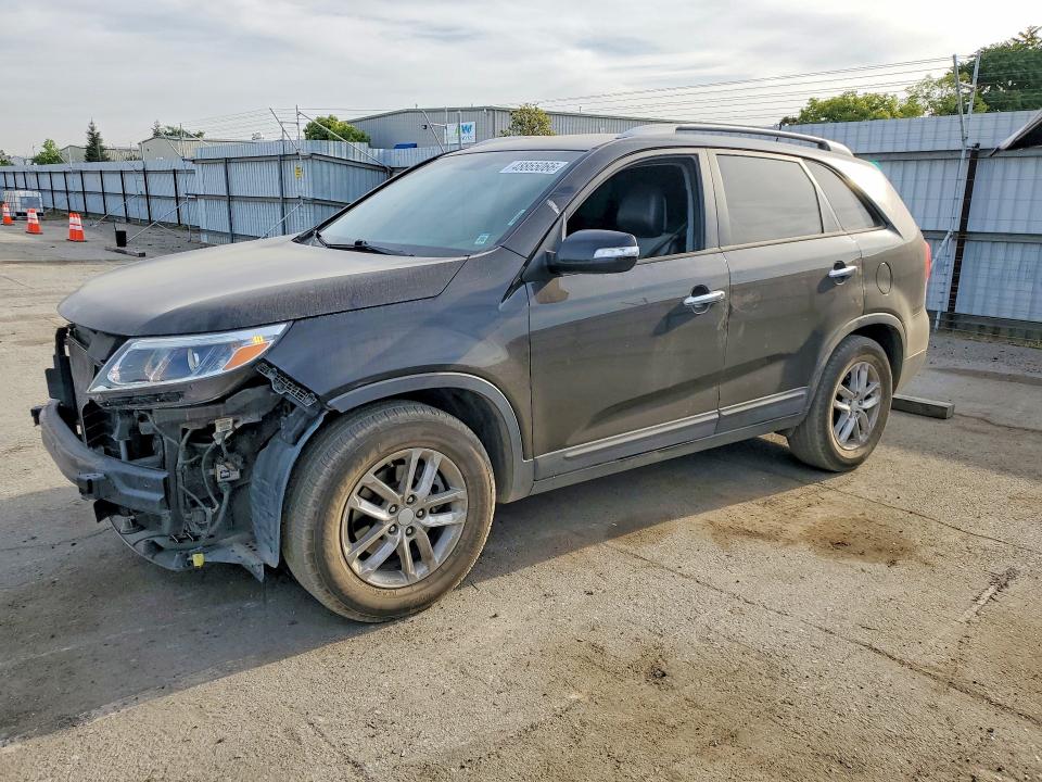 2015 KIA SORENTO — VIN 5XYKT4A69FG625249