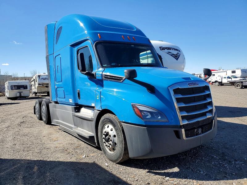 2020 FREIGHTLINER CASCADIA 126 — VIN 1FUJHHDR8LLLN1285