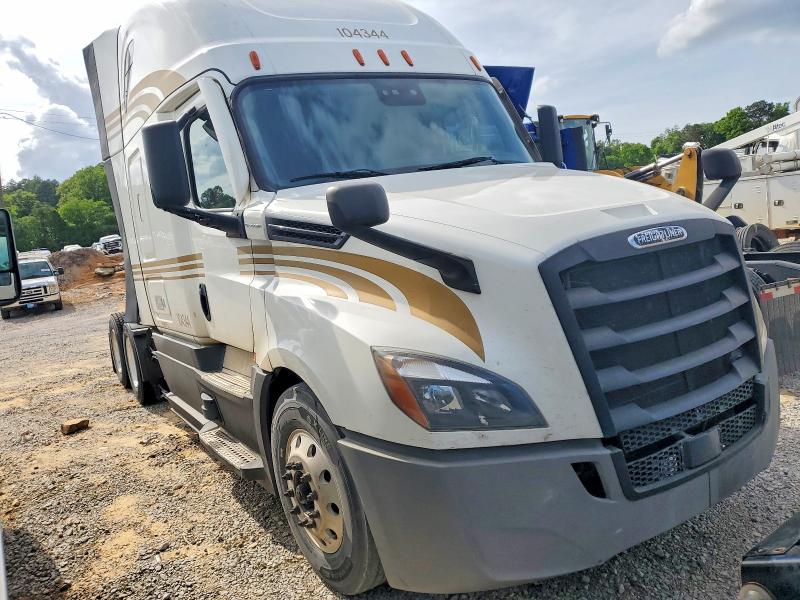 2021 FREIGHTLINER CASCADIA 126 — VIN 3AKJHHDR8MSMA9753
