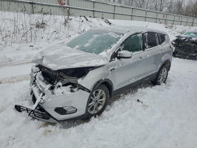2017 FORD ESCAPE — VIN 1FMCU0GDXHUA79283