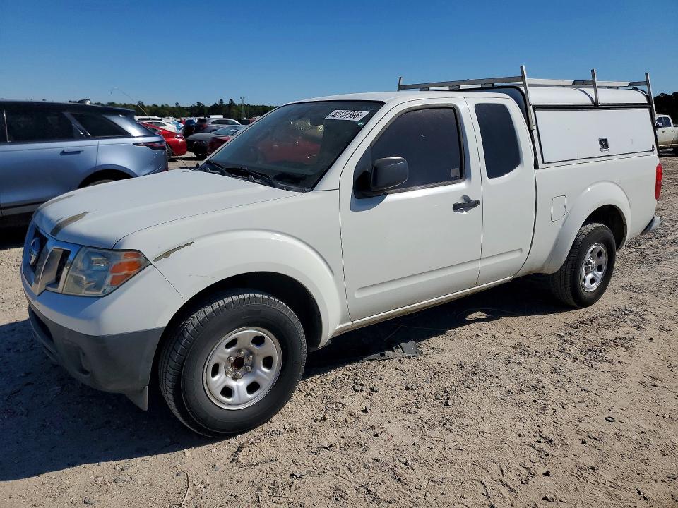 2015 NISSAN FRONTIER — VIN 1N6BD0CTXFN700569