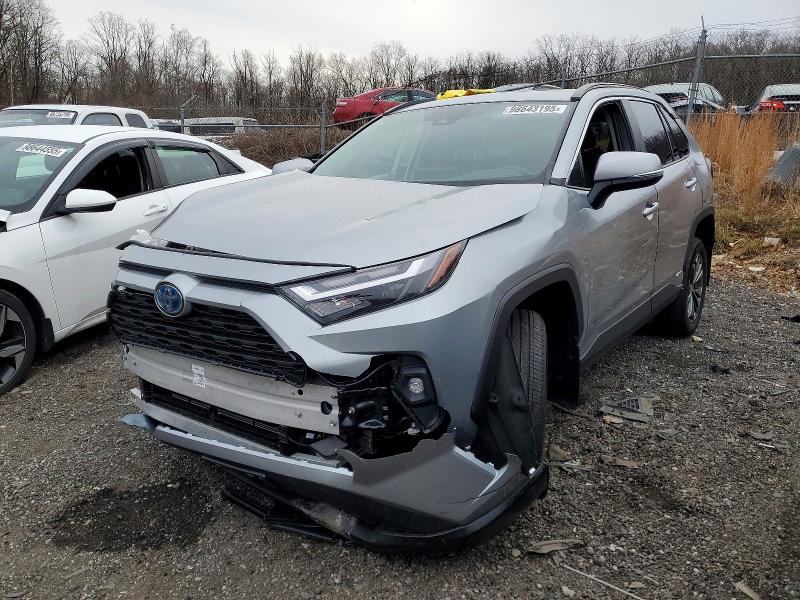 2024 TOYOTA RAV4 — VIN 2T3B6RFV3RW081244