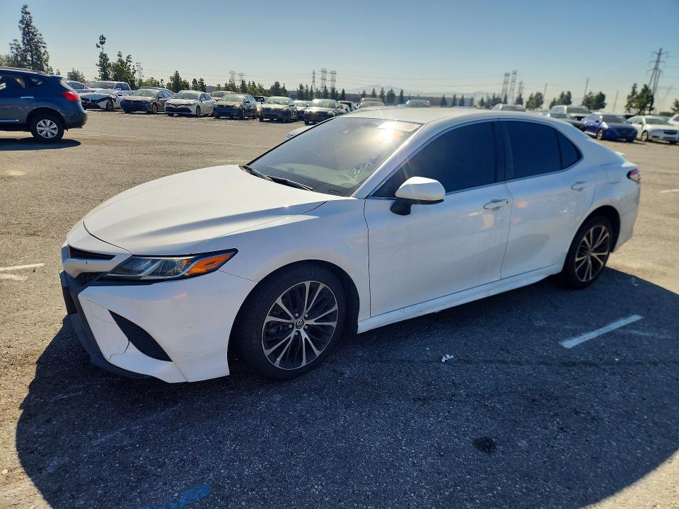 2018 TOYOTA CAMRY — VIN JTNB11HK0J3041435