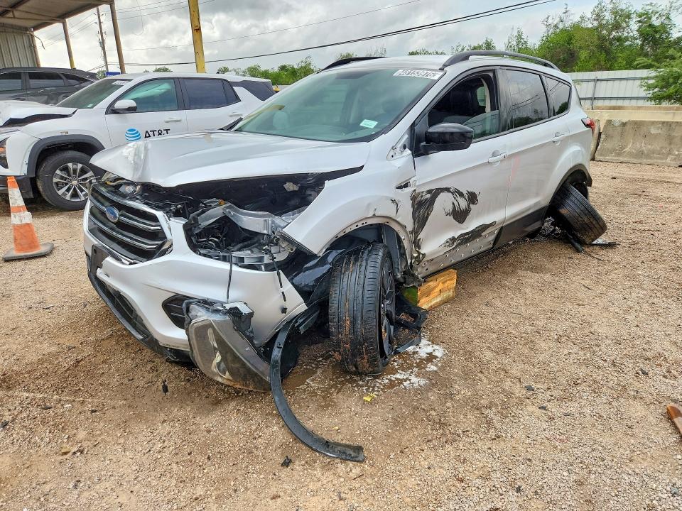 2019 FORD ESCAPE — VIN 1FMCU0GD9KUA41227