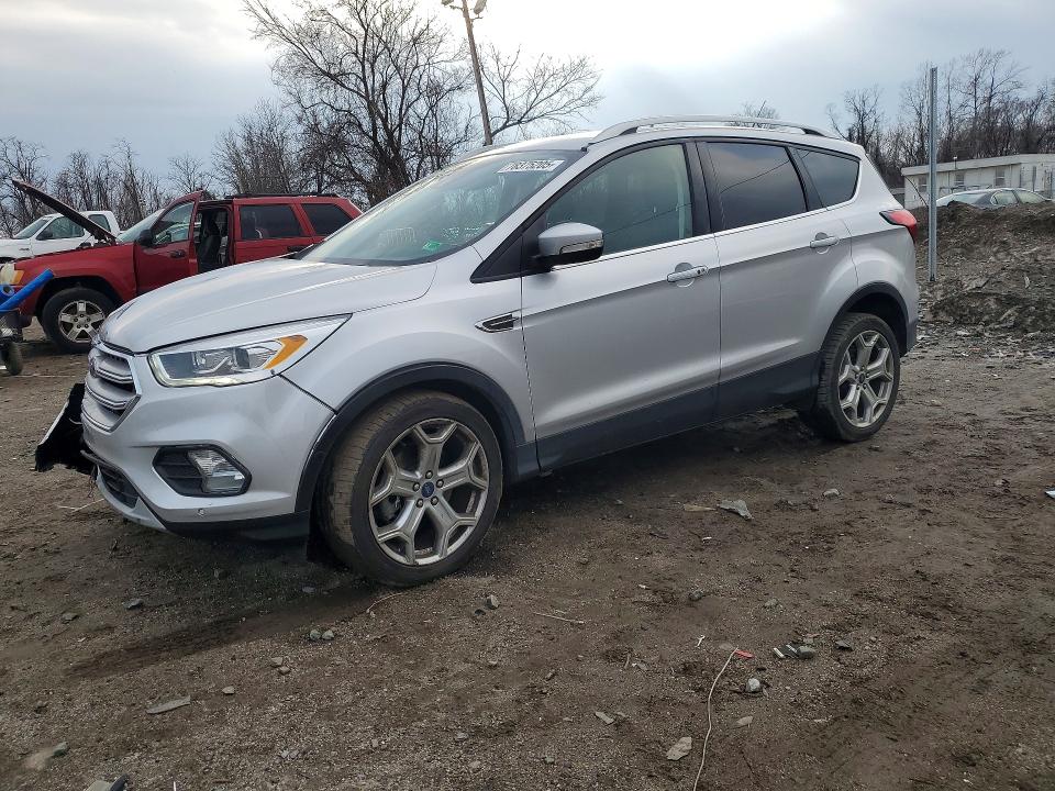2019 FORD ESCAPE — VIN 1FMCU9J99KUB96322